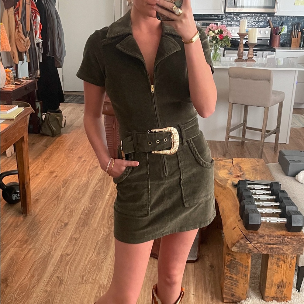 Outlaw Dress in Green Corduroy - Picture 3 of 12